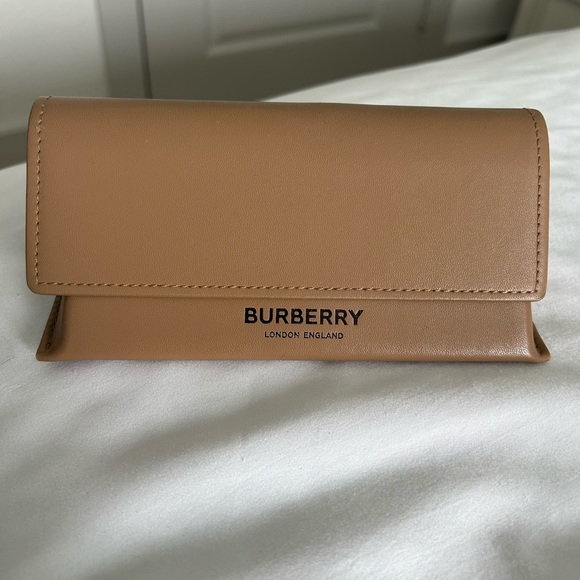 BURBERRY SUNGLASSES main image 4